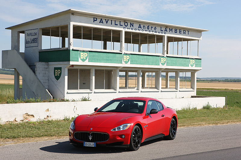 Maserati GranTurismo S Automatica: Road Trip to Reims 