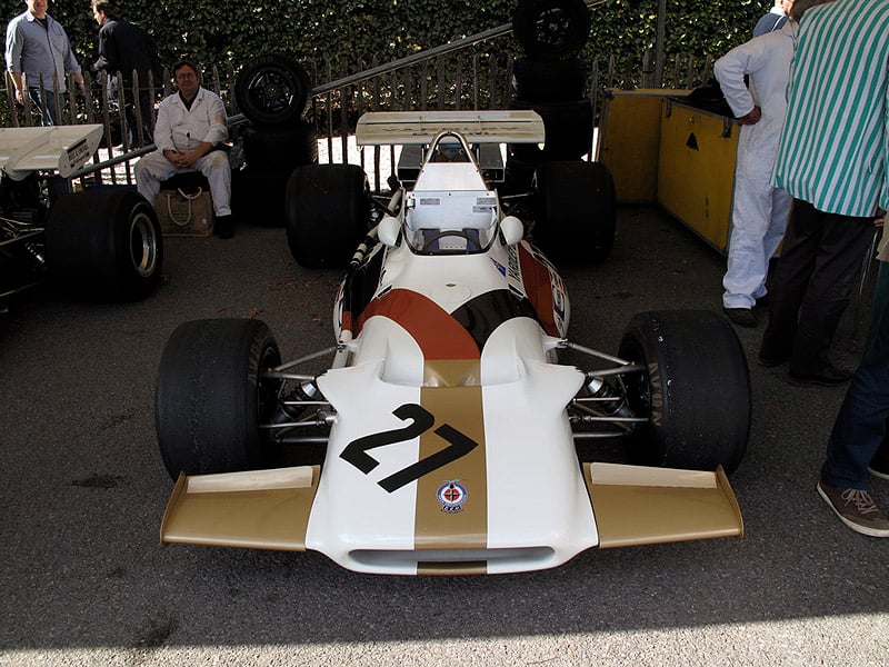 Goodwood Revival 2010: Lungern mit den Truppen verboten!