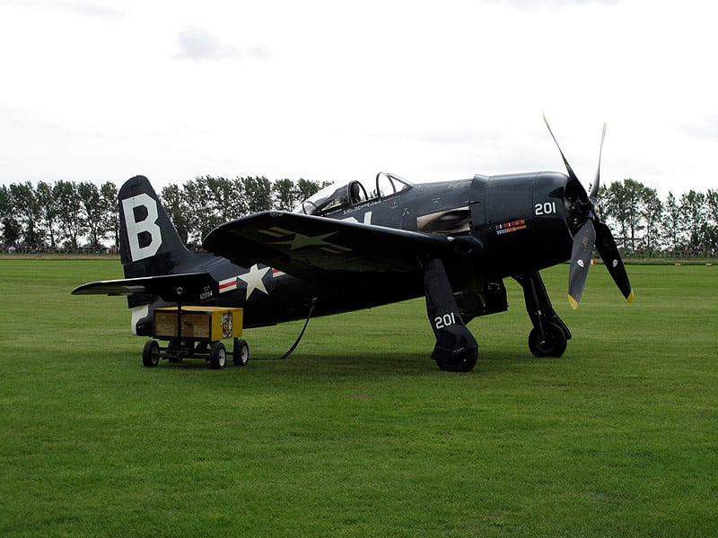 Goodwood Revival 2010: Lungern mit den Truppen verboten!