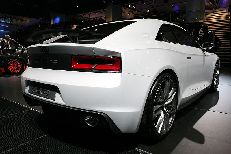 Paris 2010: VW Group Night