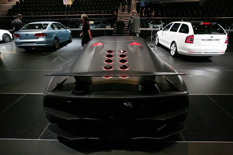 Paris 2010: VW Group Night