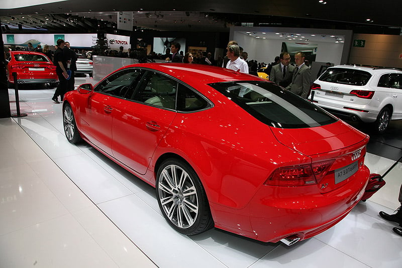 Paris Motor Show 2010: Photo Gallery