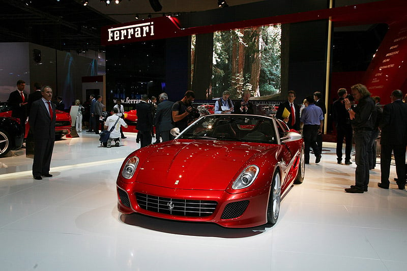 Paris Motor Show 2010: Photo Gallery