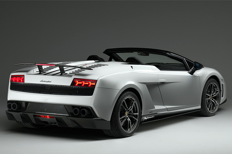 Lamborghini Gallardo LP 570-4 Spyder Performante: Offener Superleggera