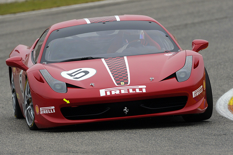 Ferrari 458 Challenge: Ready to start!