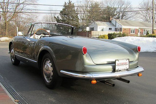 Lancia Aurelia B24 Convertible bei Autosport Designs