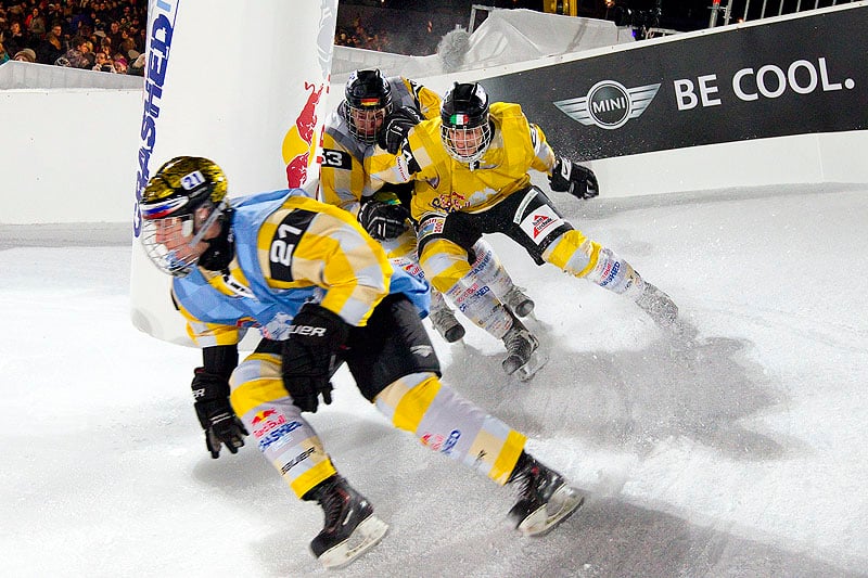 Red Bull Crashed Ice Challenge 2011: Kufen-Theater