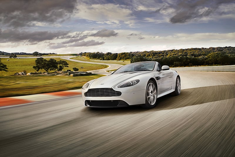 Aston Martin V8 Vantage S: Mehr Leistung, frischer Look
