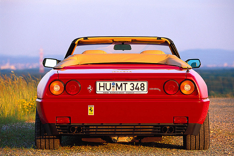 Ferrari Mondial