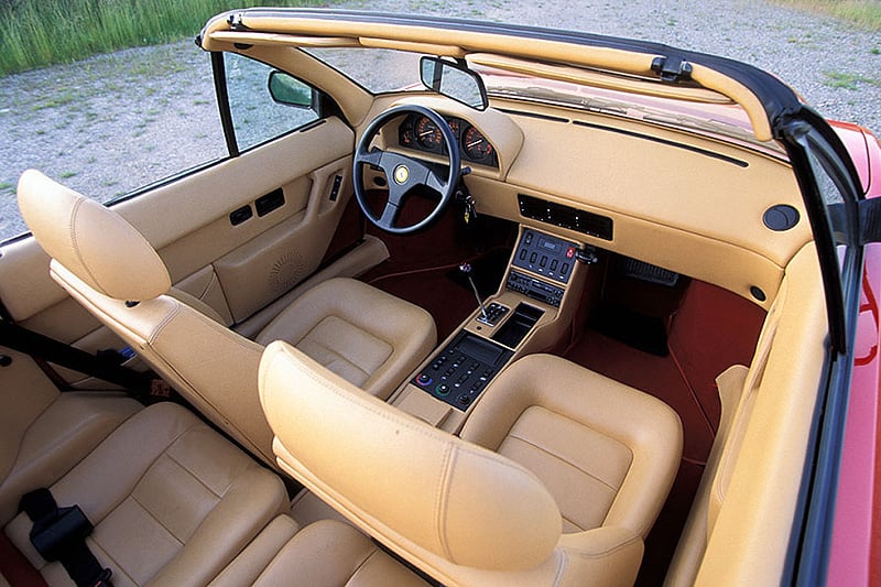 Ferrari Mondial
