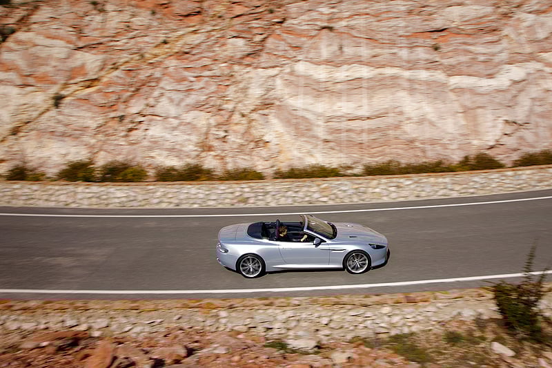 Aston Martin Virage: Der Kurvenversteher