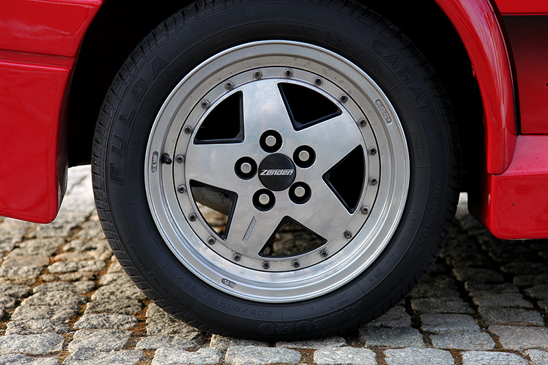 Alfa Romeo 75 Turbo Evoluzione