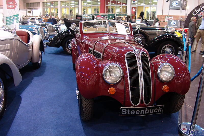 Classic Driver Händler auf der Techno-Classica 2011