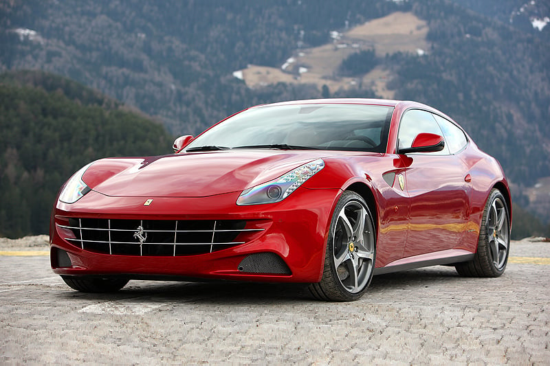 Driven: Ferrari FF... Four by Four by Four