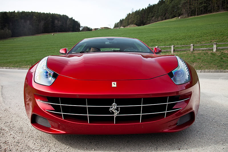 Driven: Ferrari FF... Four by Four by Four