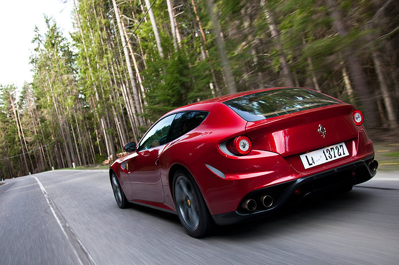 Driven: Ferrari FF... Four by Four by Four