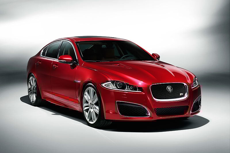  Jaguar XF und XK mit Facelift in New York