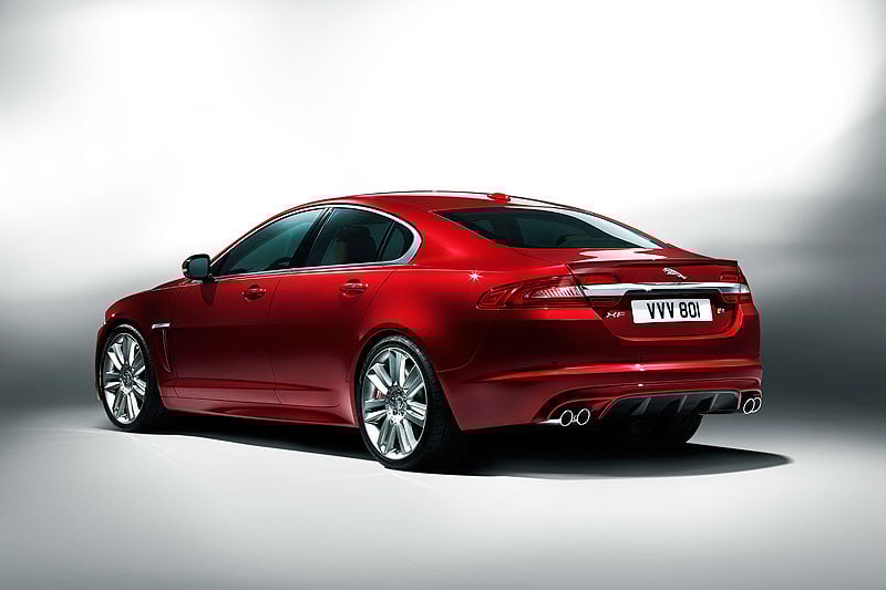  Jaguar XF und XK mit Facelift in New York