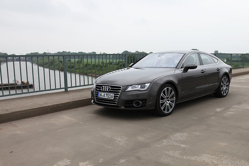 Audi A7 Sportback trifft Audi 100 Coupé S: Mut zur Lücke