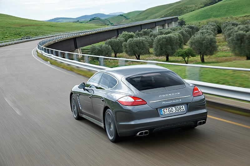 Porsche Panamera Turbo S: Der ultimative Porsche-Viertürer