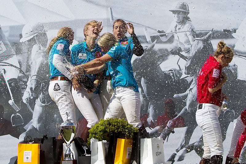 Only Girls Polo Cup Wallerstein: On the fly!