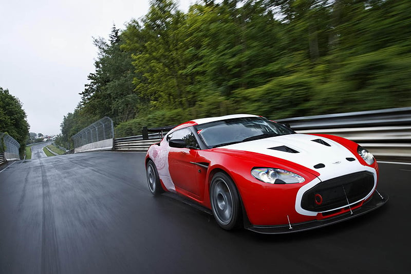 Aston Martin V12 Zagato: Doppelpack beim 24h-Rennen