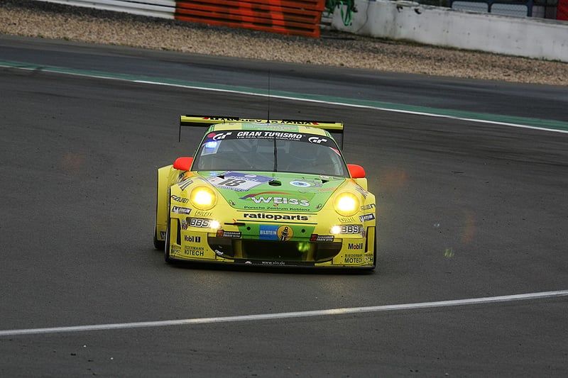 Manthey-Porsche gewinnt das 24h-Rennen am Nürburgring