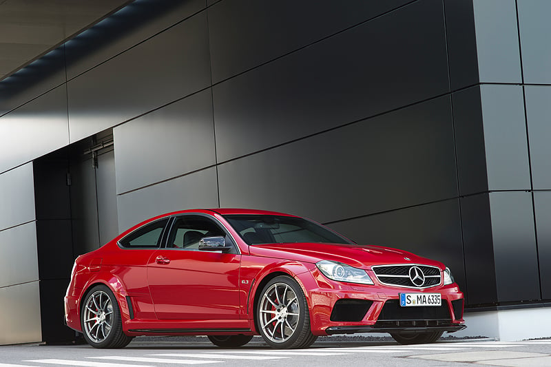 Mercedes C 63 AMG Black Series: Schwarze Seele, roter Zwirn