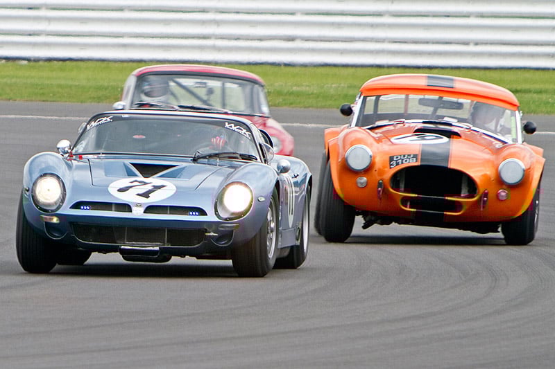 Jaguar E-Type Rekordtreffen bei der Silverstone Classic 2011