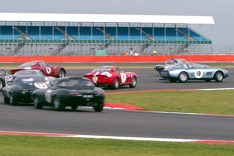 Jaguar E-Type Rekordtreffen bei der Silverstone Classic 2011