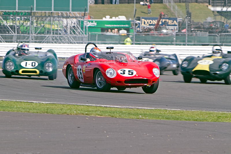 Jaguar E-Type Rekordtreffen bei der Silverstone Classic 2011