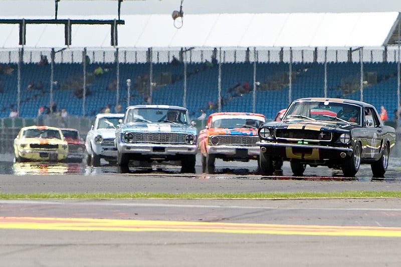 Jaguar E-Type Rekordtreffen bei der Silverstone Classic 2011
