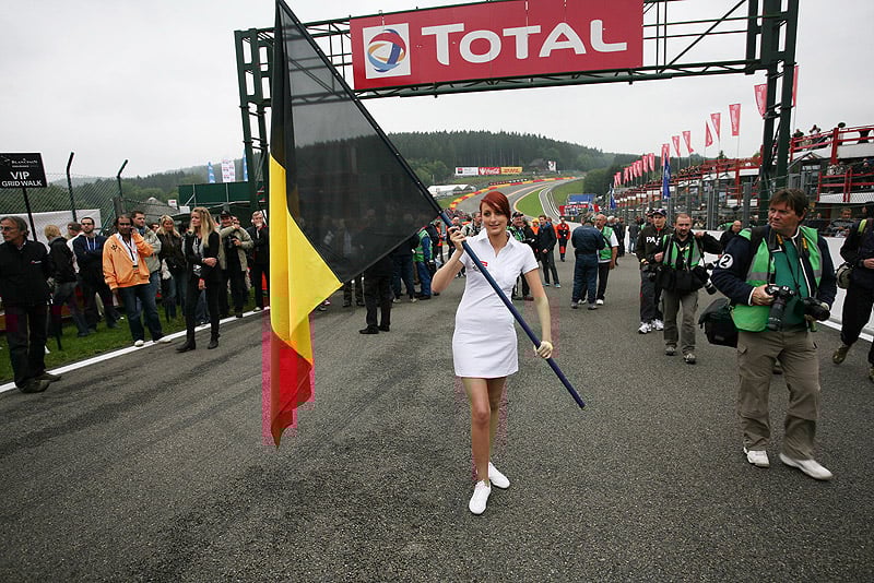 24h-Rennen Spa: Ein Regenballett