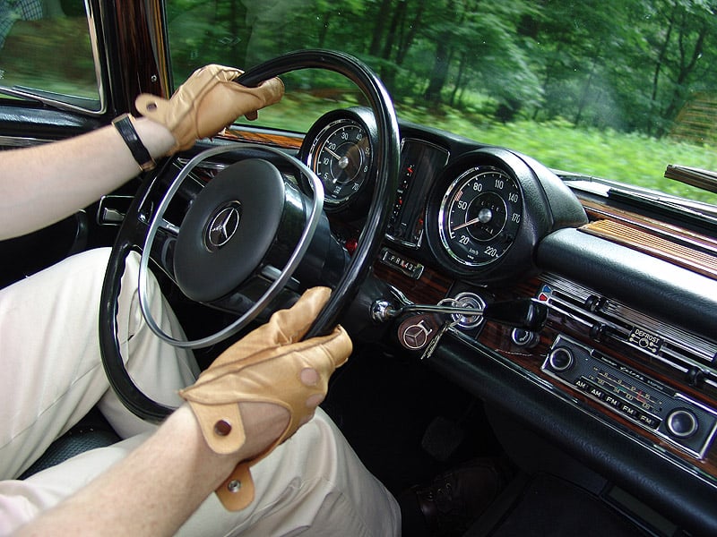 Mercedes-Benz 280 SE Cabriolet