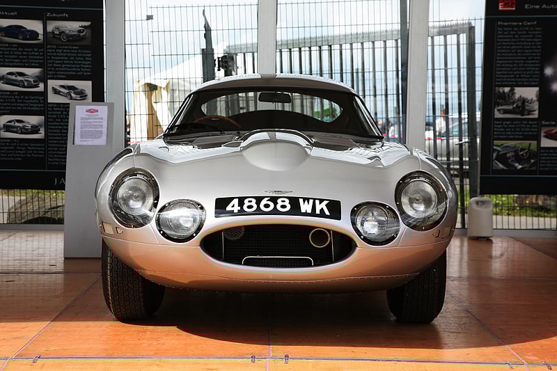 Jaguar E-Type feiert 50. Geburtstag am Nürburgring 
