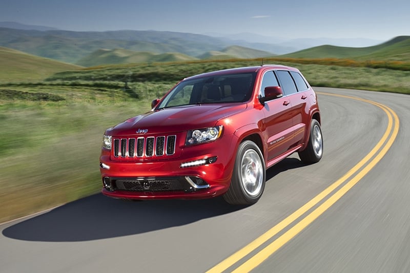 Jeep Grand Cherokee SRT8: Mit Volldampf nach Frankfurt