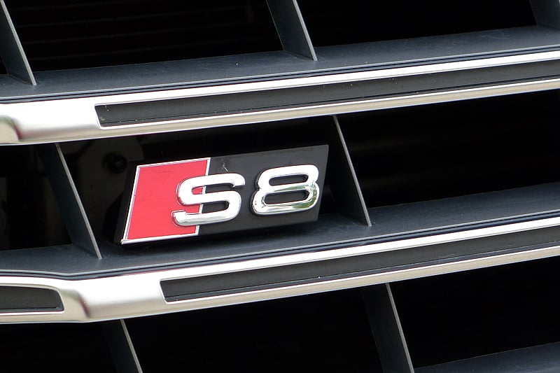 Audi S8: First Drive in 2012 model