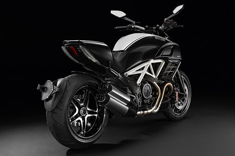 Ducati Diavel AMG Special Edition debütiert in Frankfurt