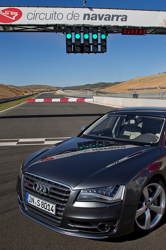 Driven: Audi S8 – Eightfold Power 