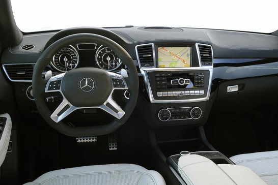 Mercedes-Benz ML 63 AMG: Aus dem Vollen