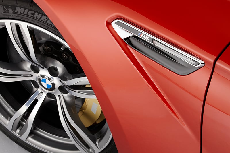 BMW M6: New V8 Coupé and Convertible