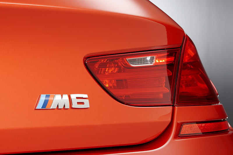 BMW M6: New V8 Coupé and Convertible