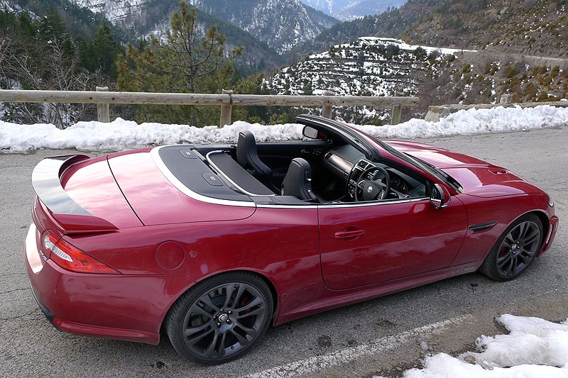 Jaguar XKR-S Cabriolet: Einmal Col de Turini und zurück