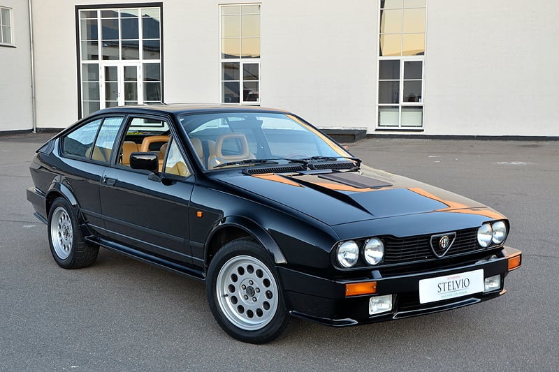 alfa romeo gtv 6