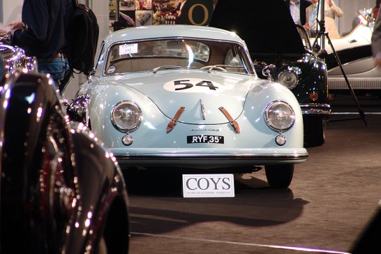 Techno-Classica 2012: Essen in bester Gesellschaft