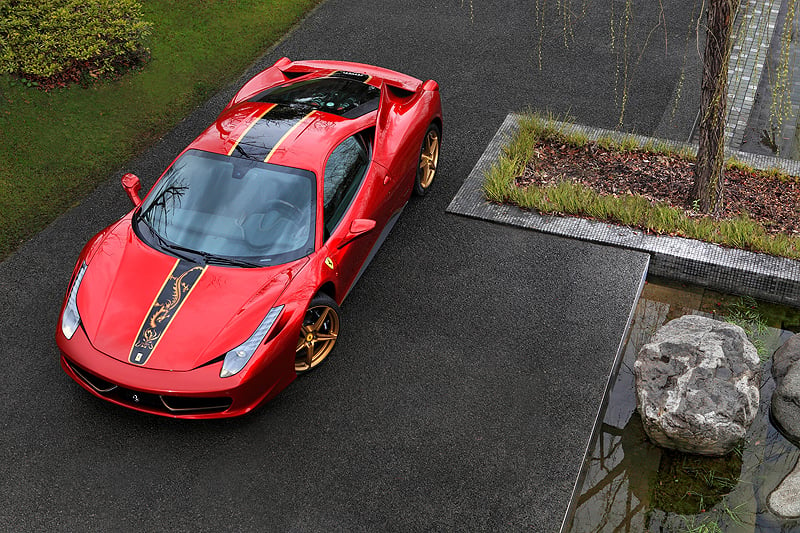 Ferrari 458 Italia China-Edition: Roter Drache