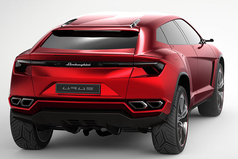 Lamborghini Urus: The bull goes off-road