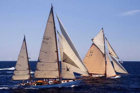 “Something you should know”… 2012 Antigua Classic Yacht Regatta and the return of ‘Eilean’ 