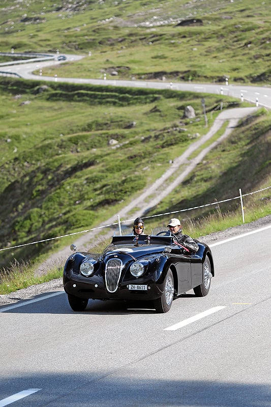 British Classic Car Meeting 2012: Rare Healey Westland to start