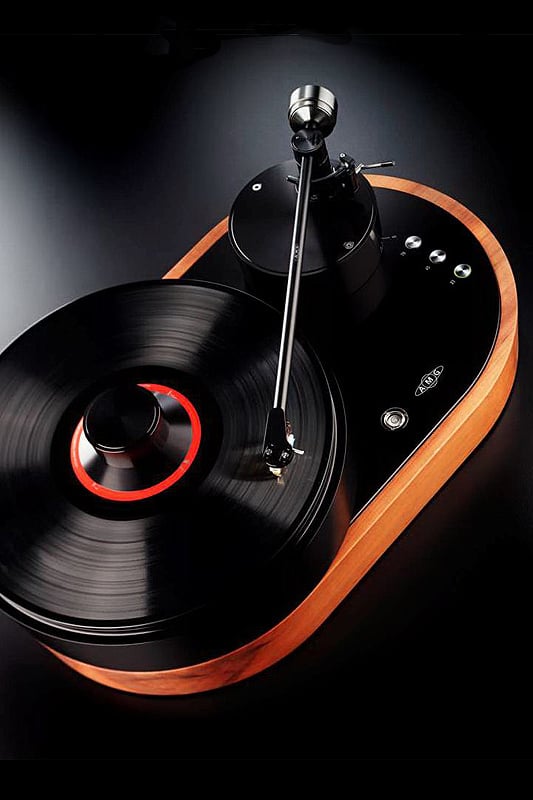 The ‘other’ AMG V12: High-tech German turntables